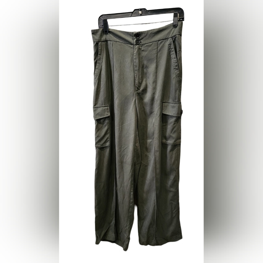 Banana Republic wide leg steel green tencel soft cargo trousers, size 8